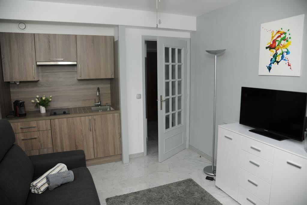 L'azur Promenade Apartment *